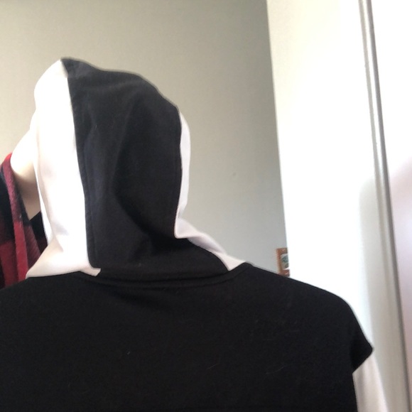 American eagle zip up sweater. Size small - Picture 4 of 4